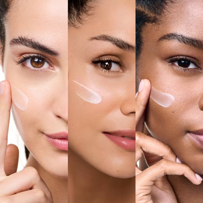 VICHY CAPITAL SOLEIL UV AGE DAILY FLUID PROTIV ZNAKOVA FOTOSTARENJA SPF50+ 