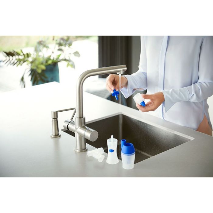 OMRON C102 TOTAL INHALATOR+NOSNI TUŠ